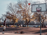 篮球运球基本功-掌控竞赛的要害