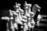 高手约战象棋对弈，紧张激烈的棋局是怎样诞生的？